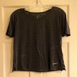 Nike Dry Fit Crop Top